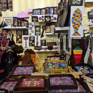 Meet your Posher, Salwa